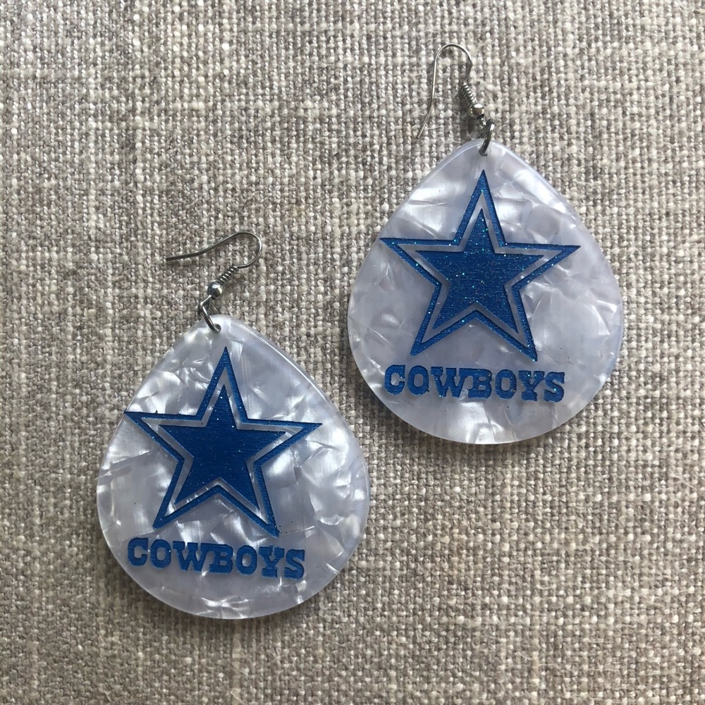 Dallas Cowboy earrings